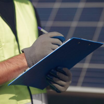 manutenção de placas solares